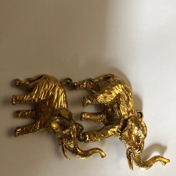 Elephants pendant 2 elephants linked together gold tone lucky - Picture 5 of 5